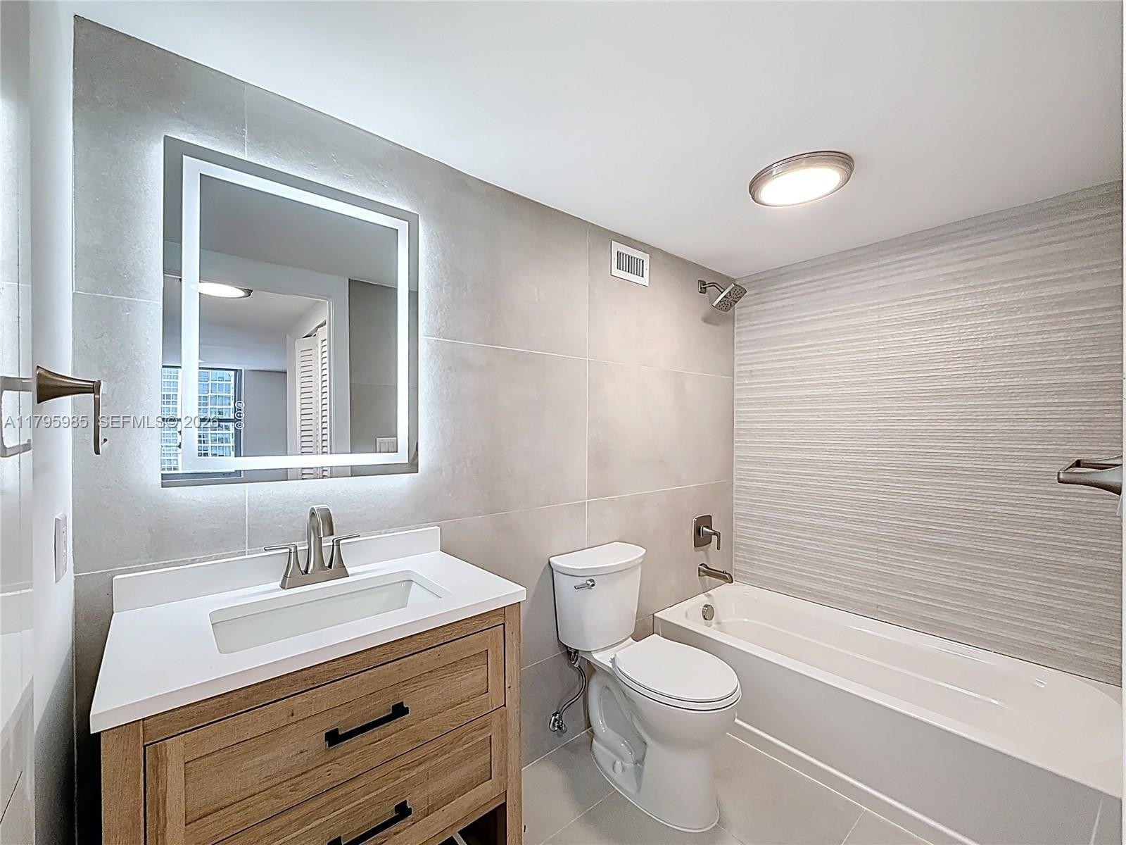 2899 Collins Avenue 1218, Miami Beach, FL 33140 photo 30