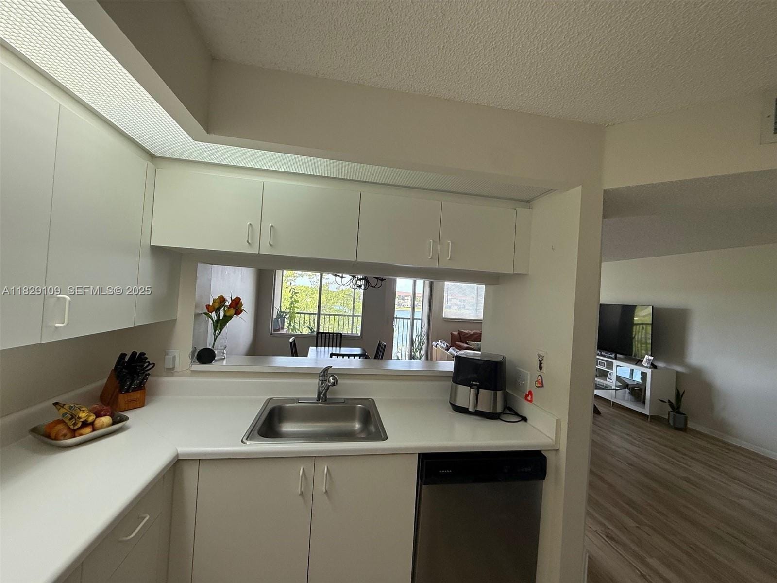 1400 SW 137th Avenue 411F — photo 12