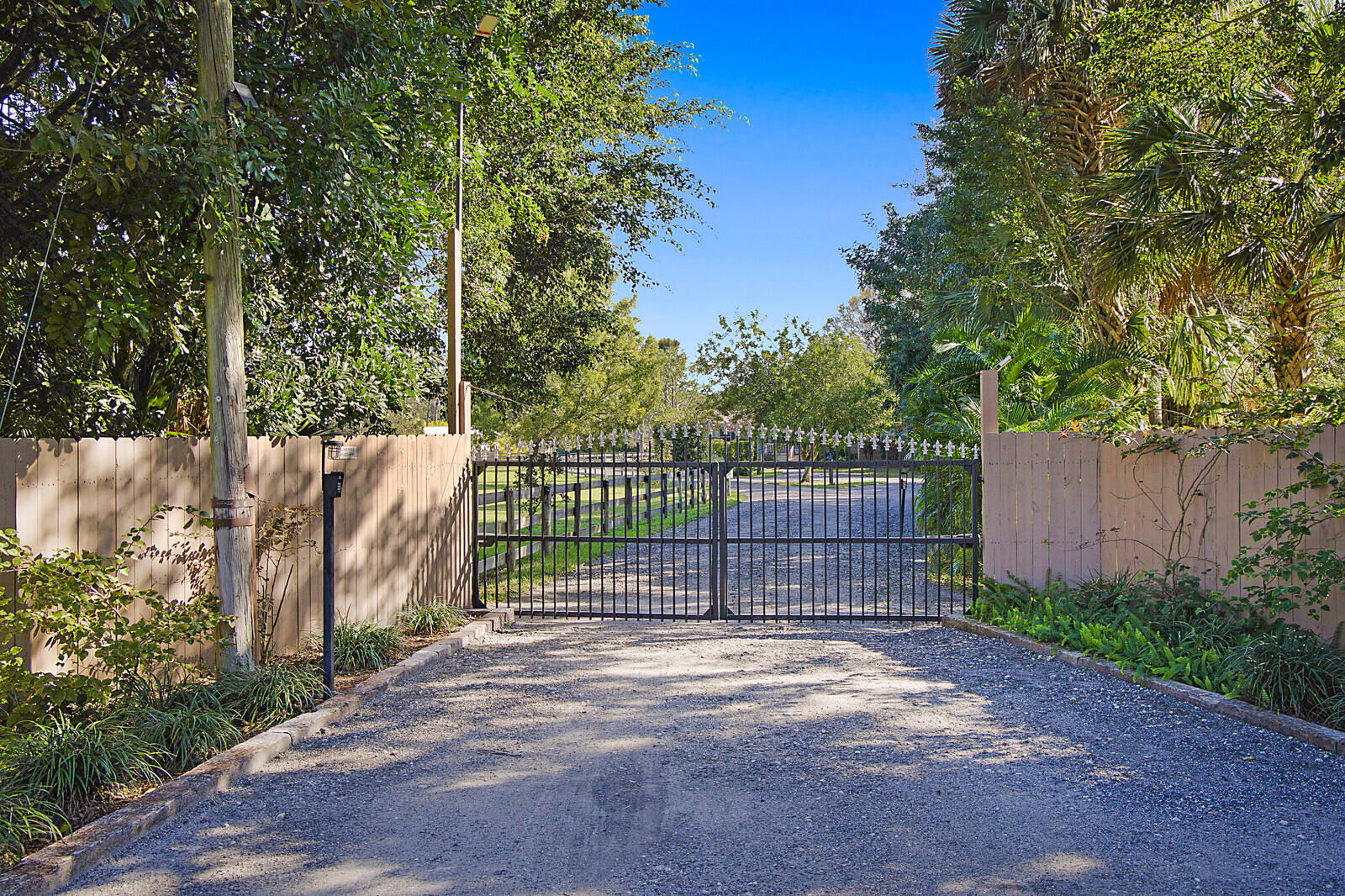 2454/2376 E Road, Loxahatchee Groves, FL 33470, Loxahatchee Groves