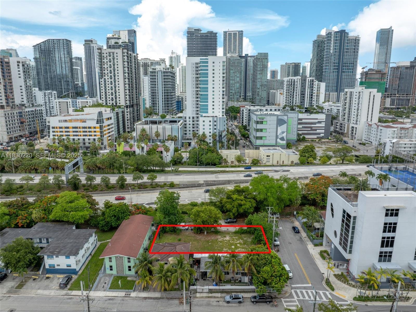 367 SW 11th Street, Miami, FL 33130