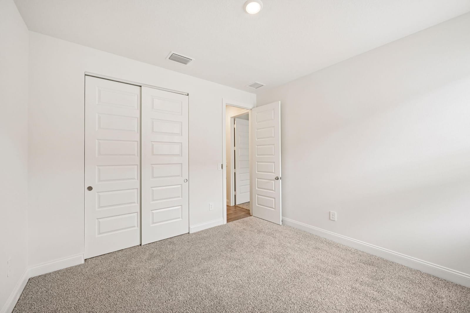 5661 Hampton Park Circle, Vero Beach, FL 32966 photo 17
