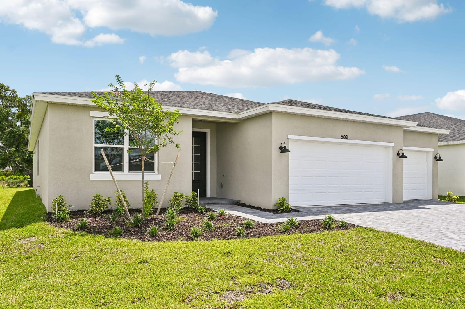 5661 Hampton Park Circle — photo 3