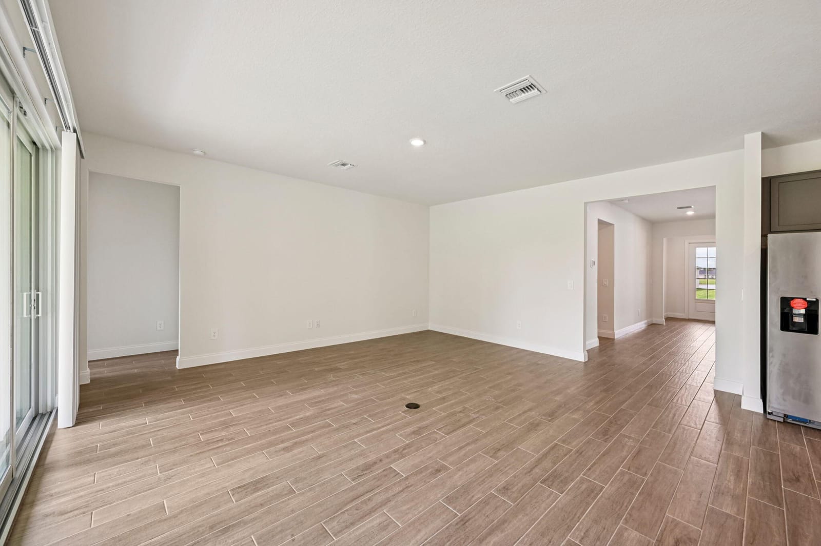 5661 Hampton Park Circle — photo 8