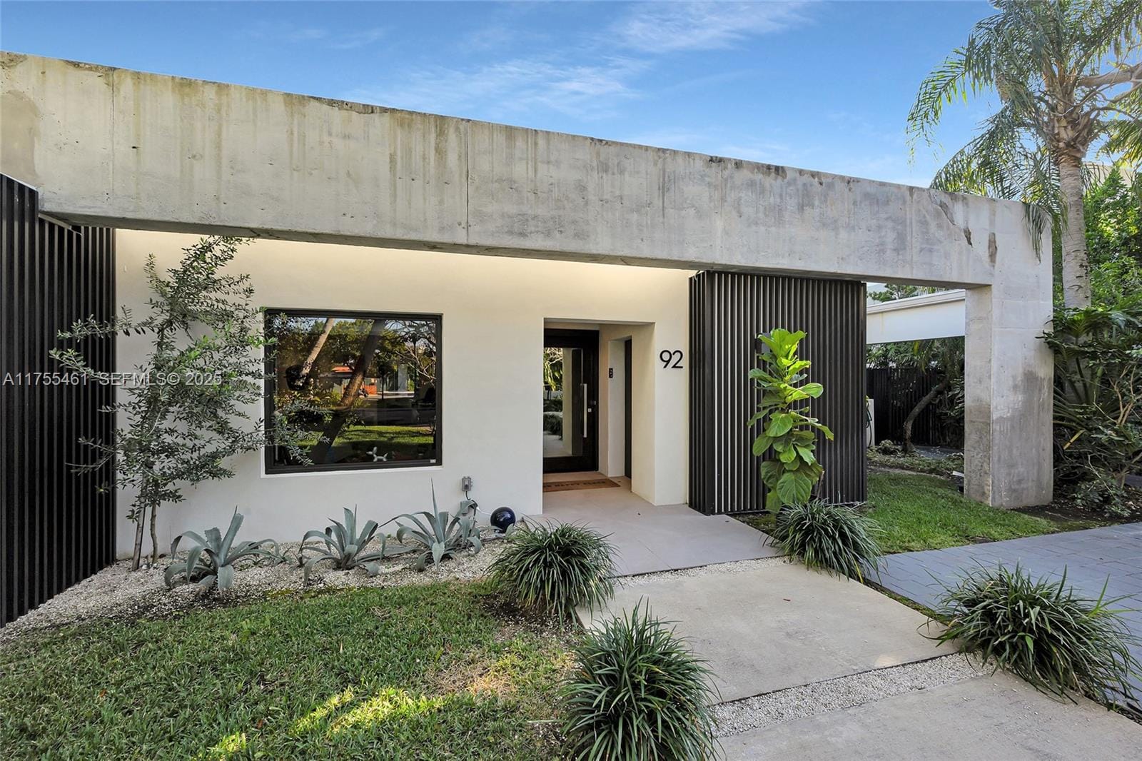 92 W Mashta Drive — photo 8