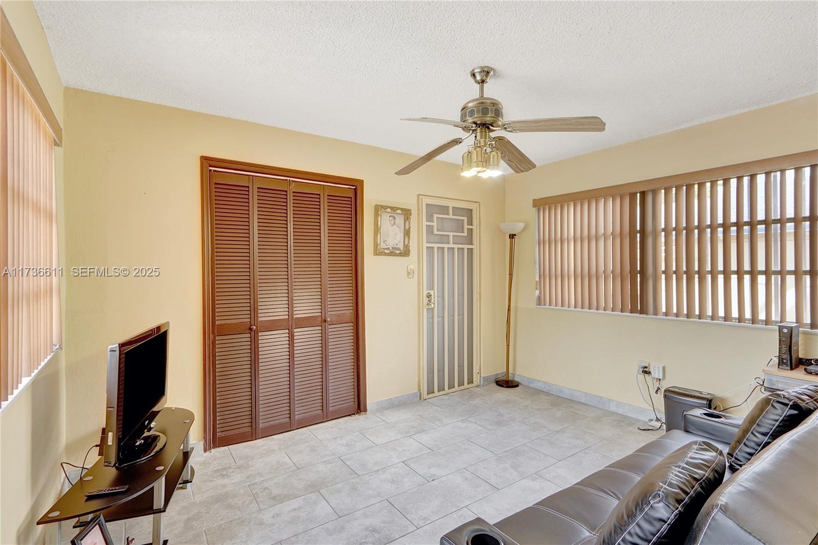 2780 NW 6th Street, Miami, FL 33125 photo 8