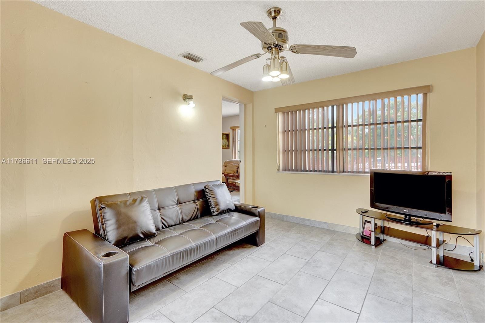 2780 NW 6th Street, Miami, FL 33125 photo 9