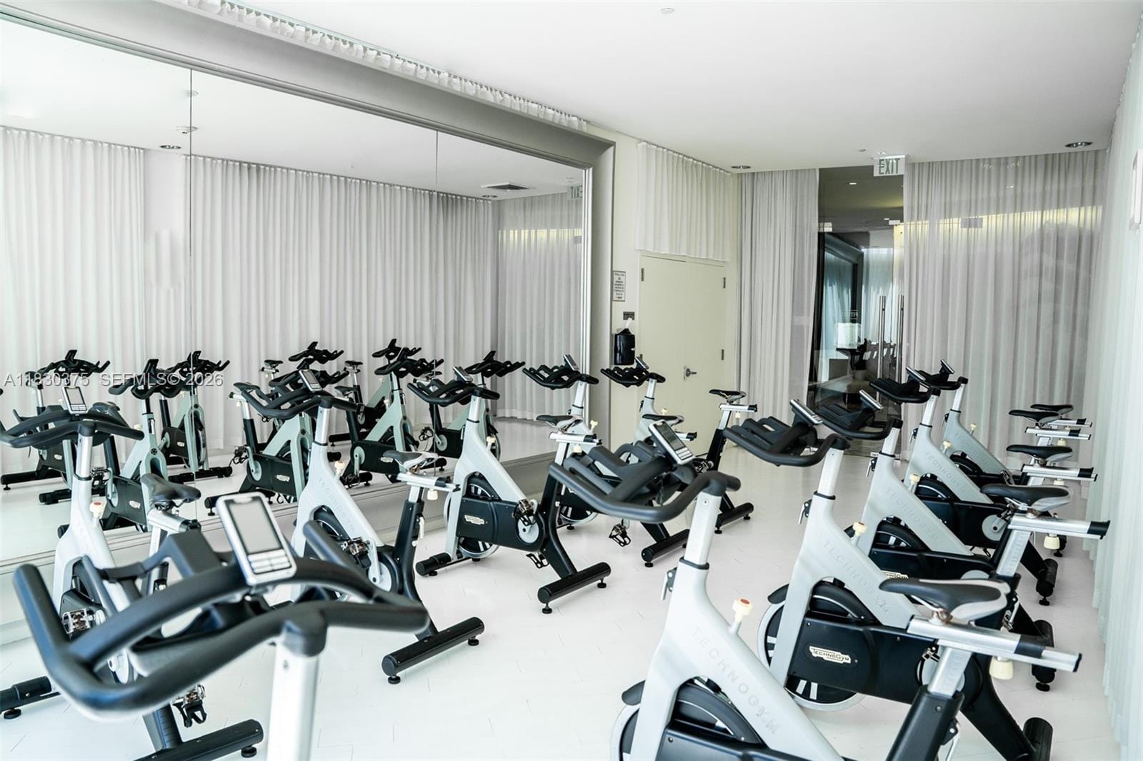 465 Brickell Avenue 5302, Miami, FL 33131 photo 22