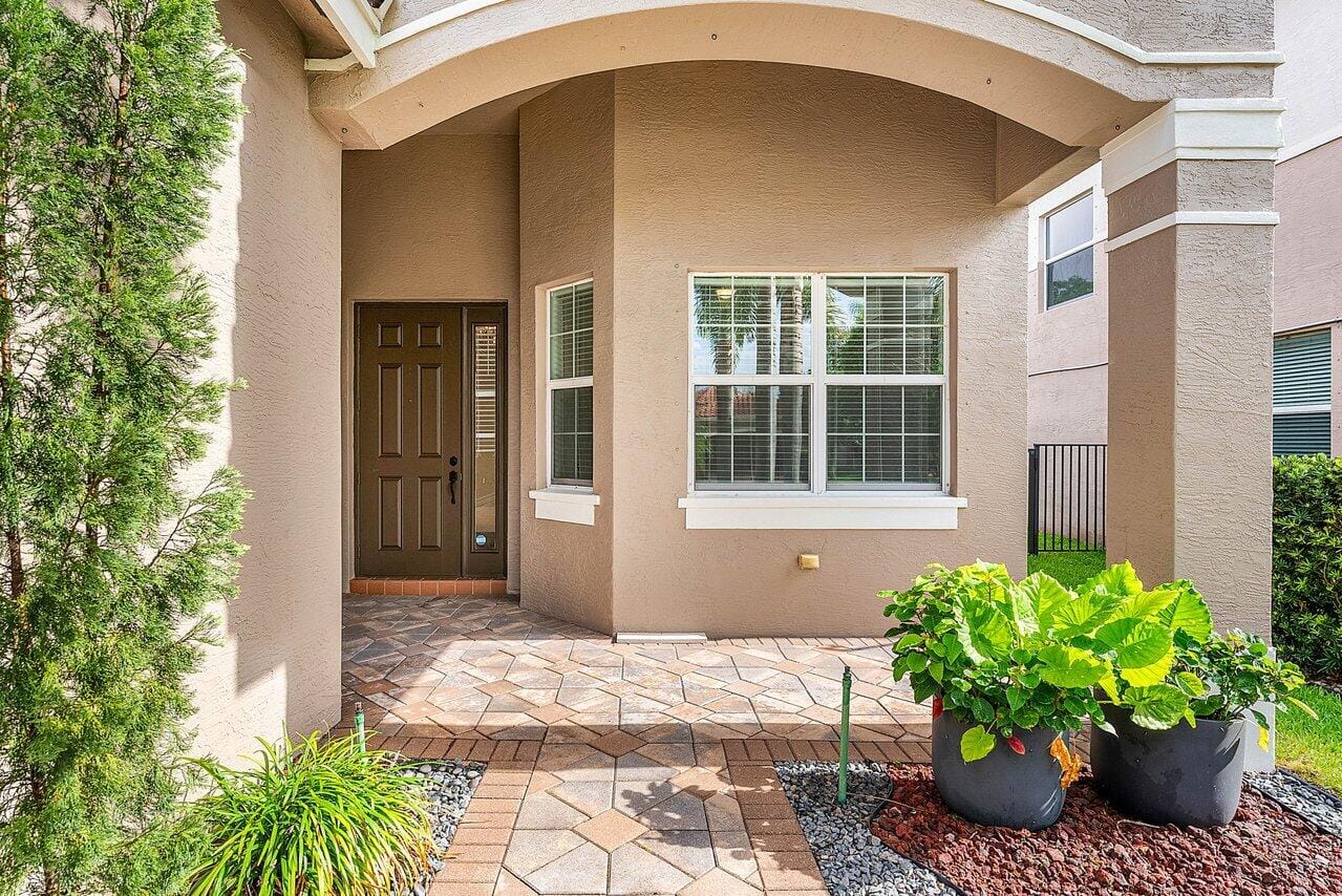 8211 Half Dome Court — photo 5