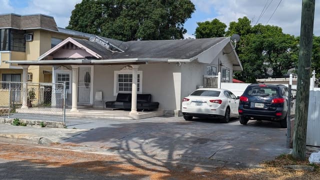 248 SW 18th Court, sold in Idlewild Park, Miami, FL