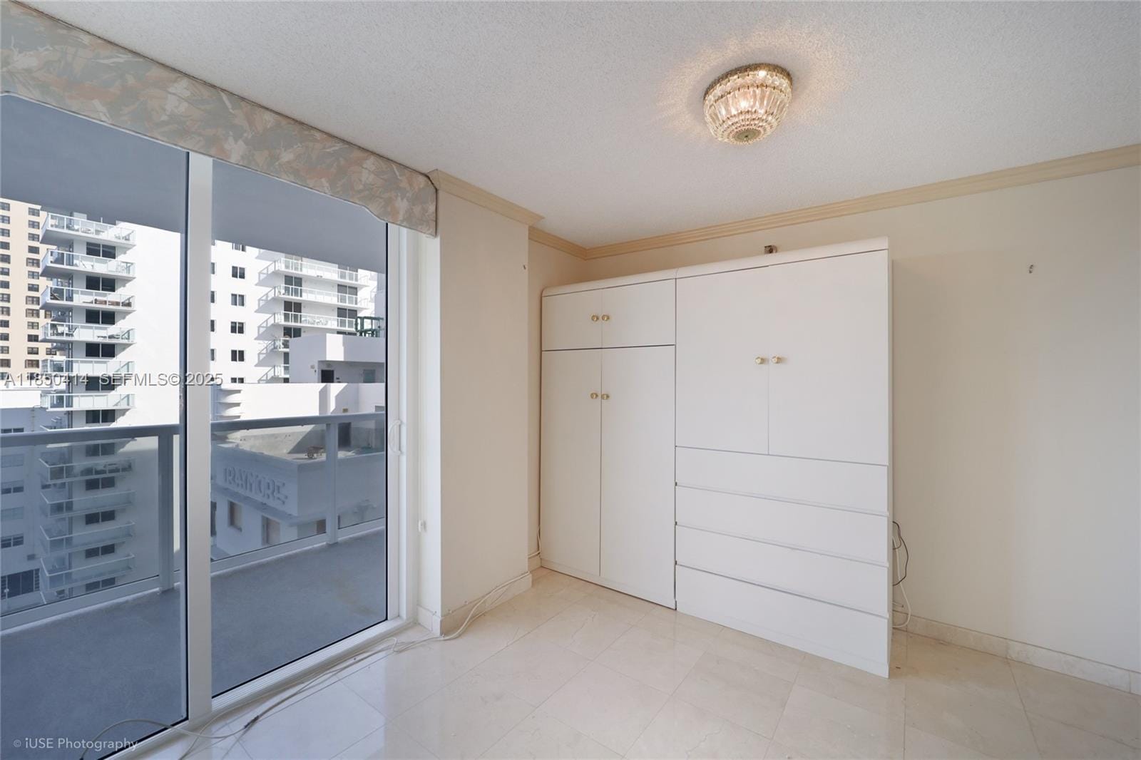2401 Collins Avenue 1109, Miami Beach, FL 33140 photo 14