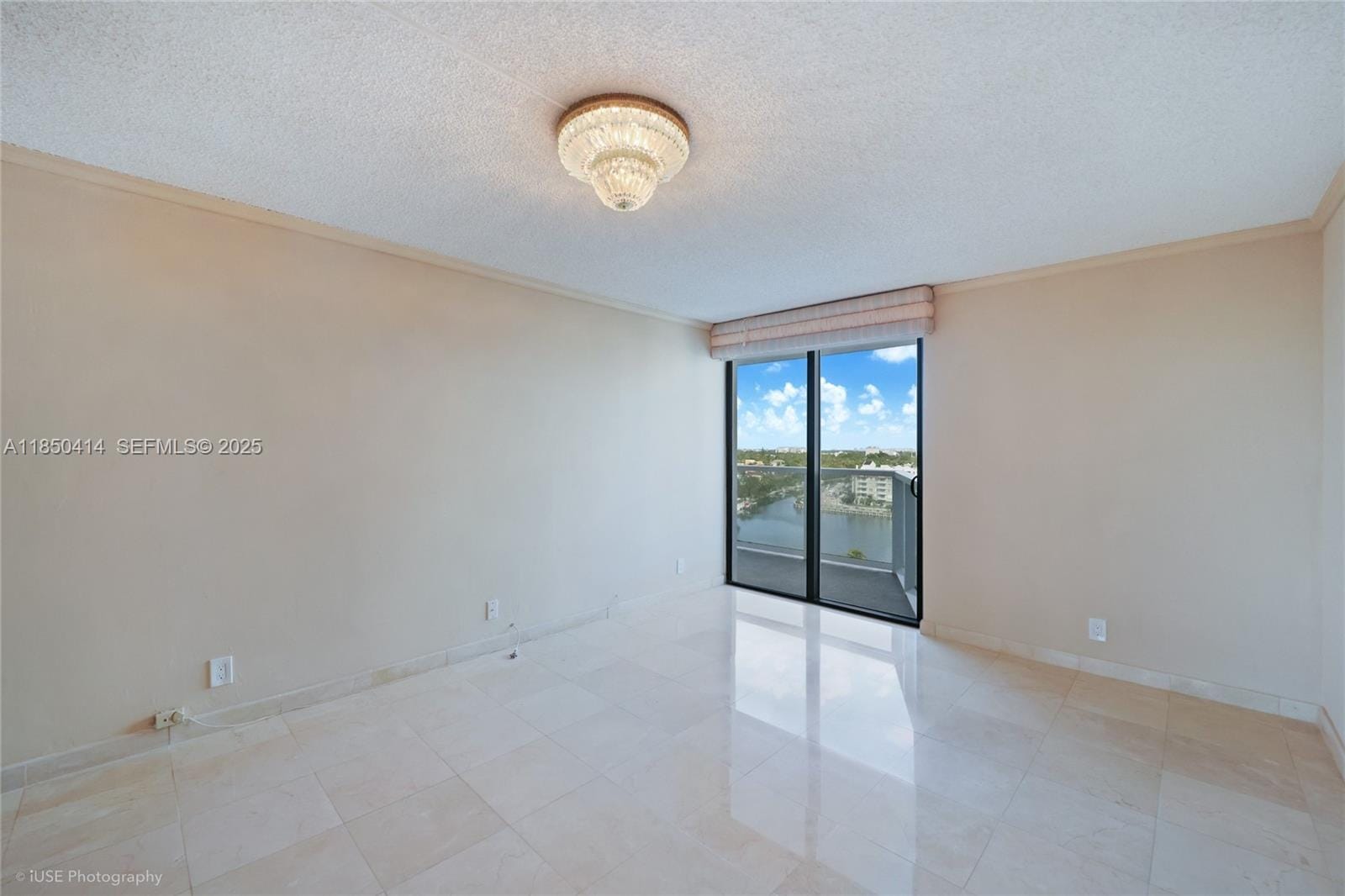 2401 Collins Avenue 1109, Miami Beach, FL 33140 photo 10