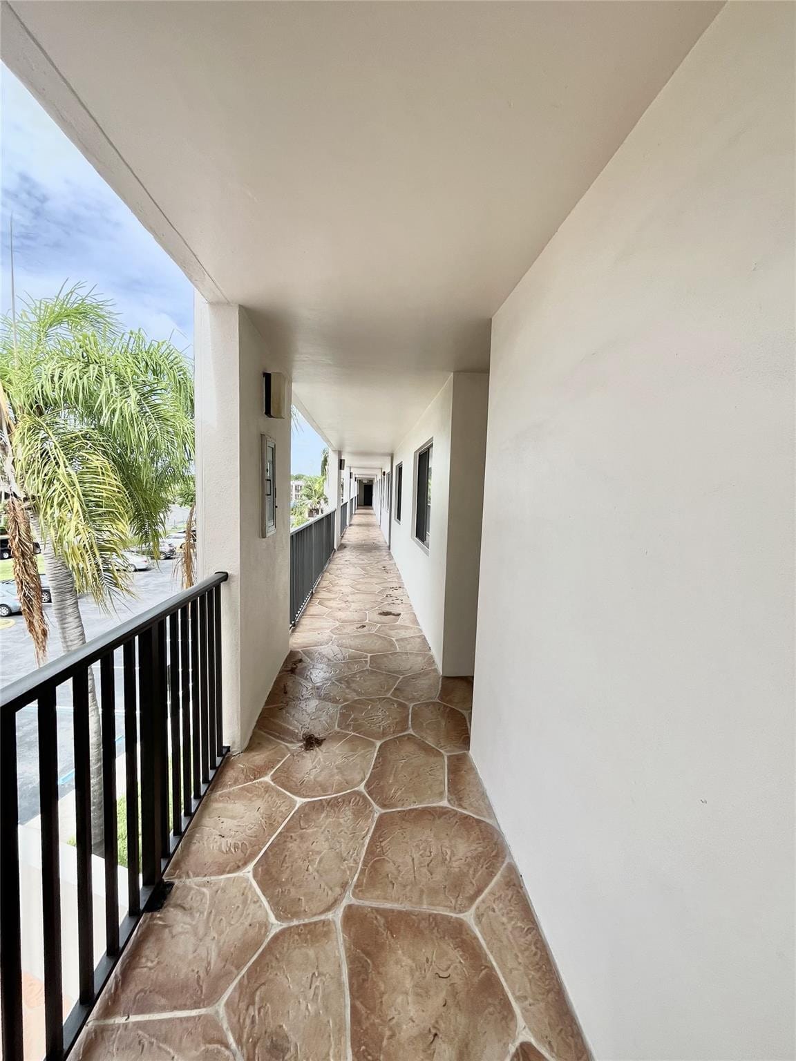 9691 N Belfort Circle 305, Fort Lauderdale, FL 33321 photo 13