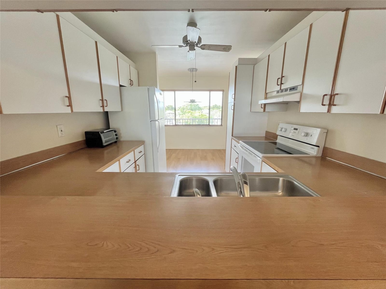 9691 N Belfort Circle 305, Fort Lauderdale, FL 33321 photo 15