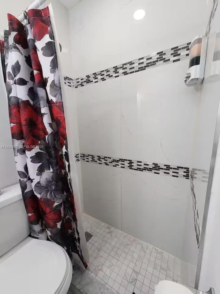 342 Van Buren Street, Hollywood, FL 33019 photo 14