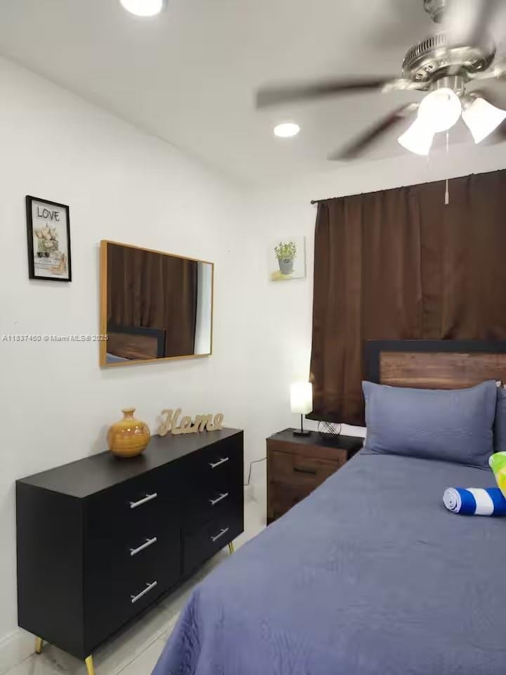342 Van Buren Street, Hollywood, FL 33019 photo 9