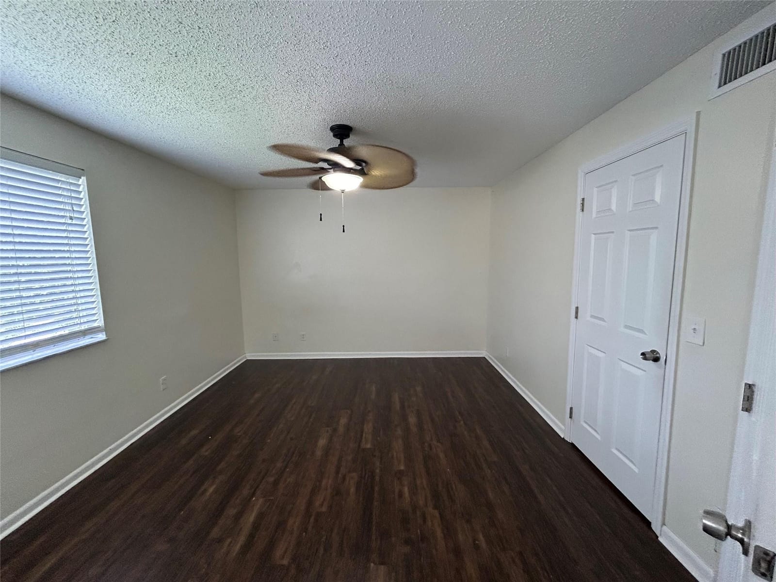 457 Vista Isles Drive 2127 — photo 12