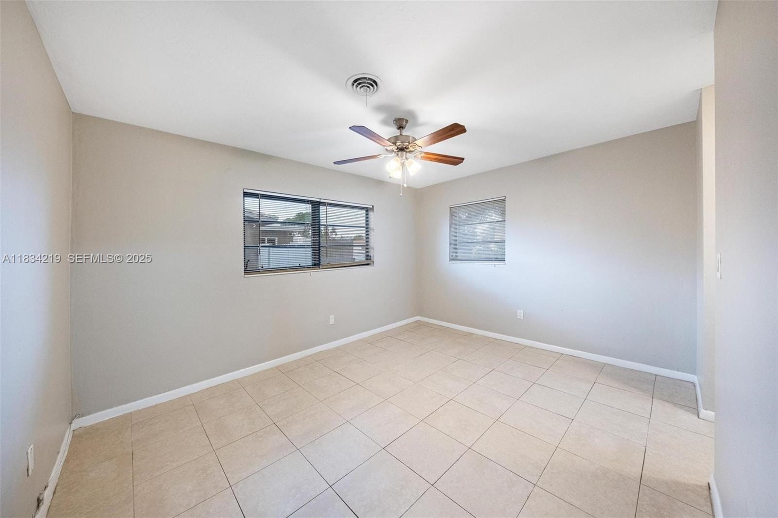 18900 NW 19th Avenue, Miami Gardens, FL 33056 photo 29