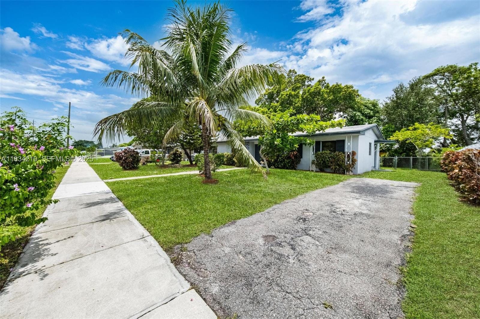 18900 NW 19th Avenue, Miami Gardens, FL 33056 photo 4