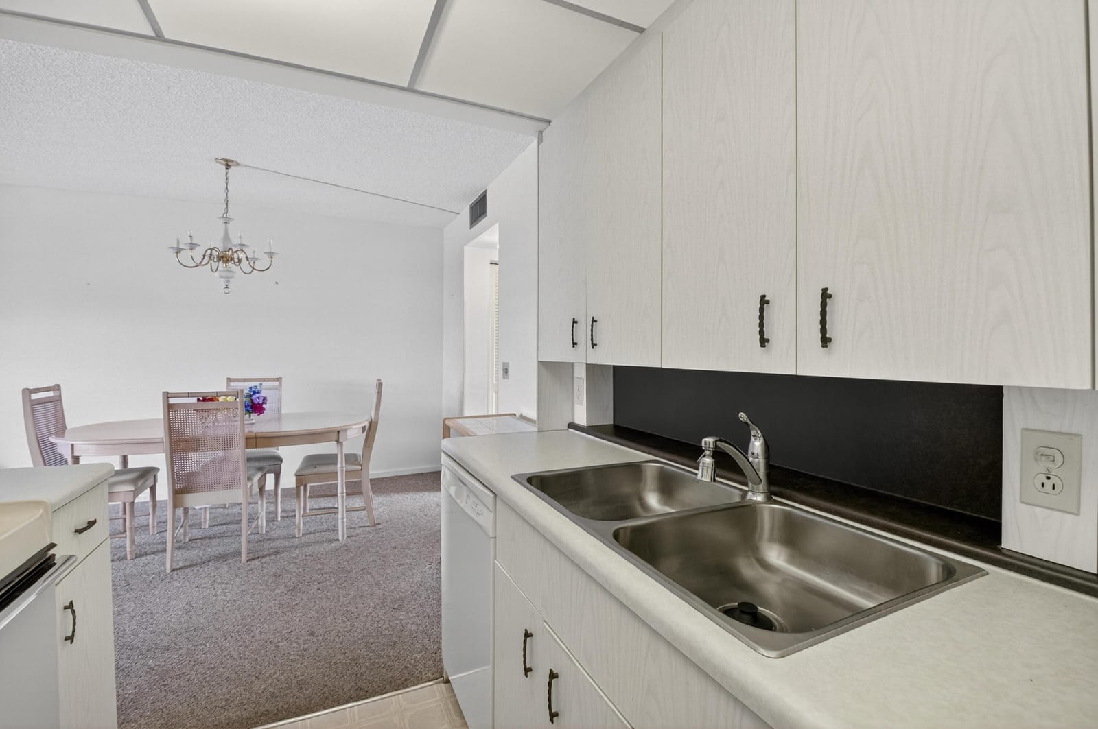 4093 Wolverton E 4093, Boca Raton, FL 33434 photo 21