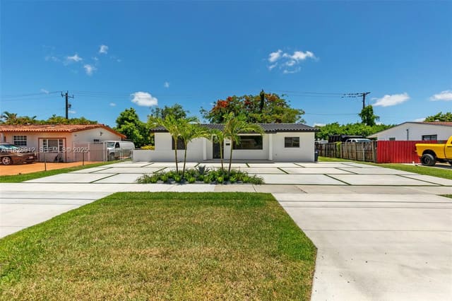 9360 SW 16th Street, Miami, FL 33165