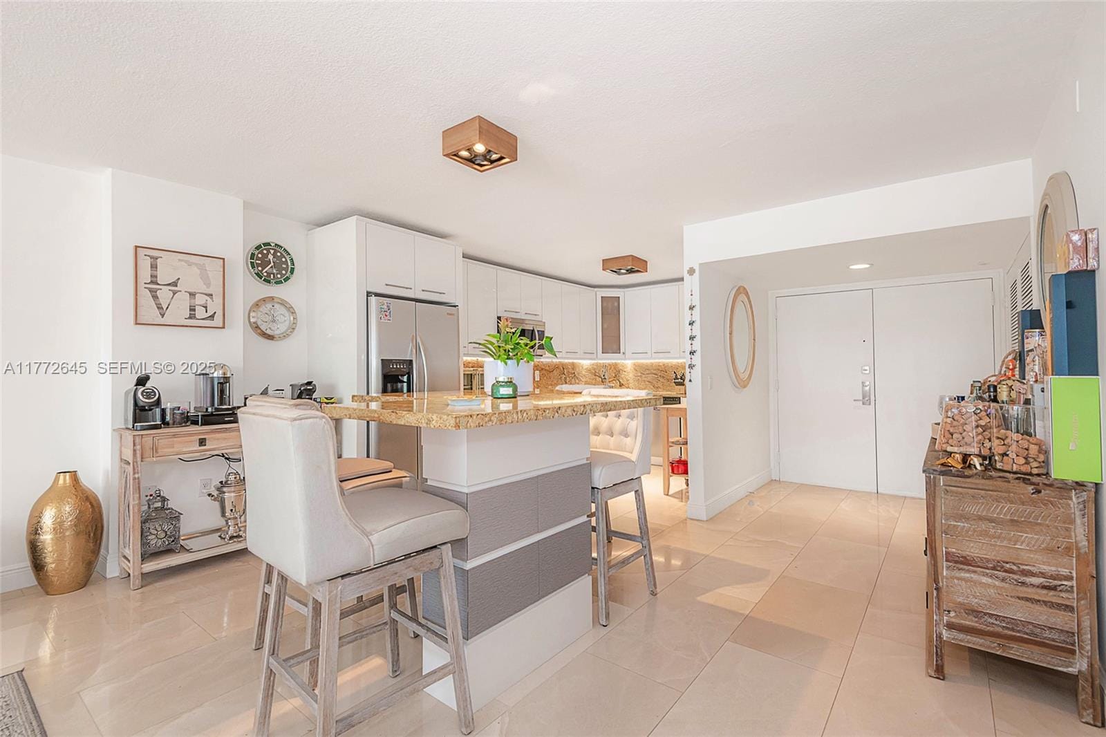 6423 Collins Avenue 309 — photo 12