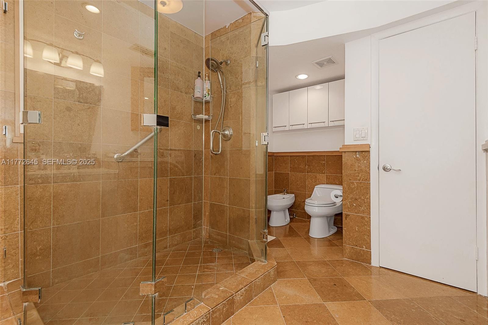 6423 Collins Avenue 309, Miami Beach, FL 33141 photo 23