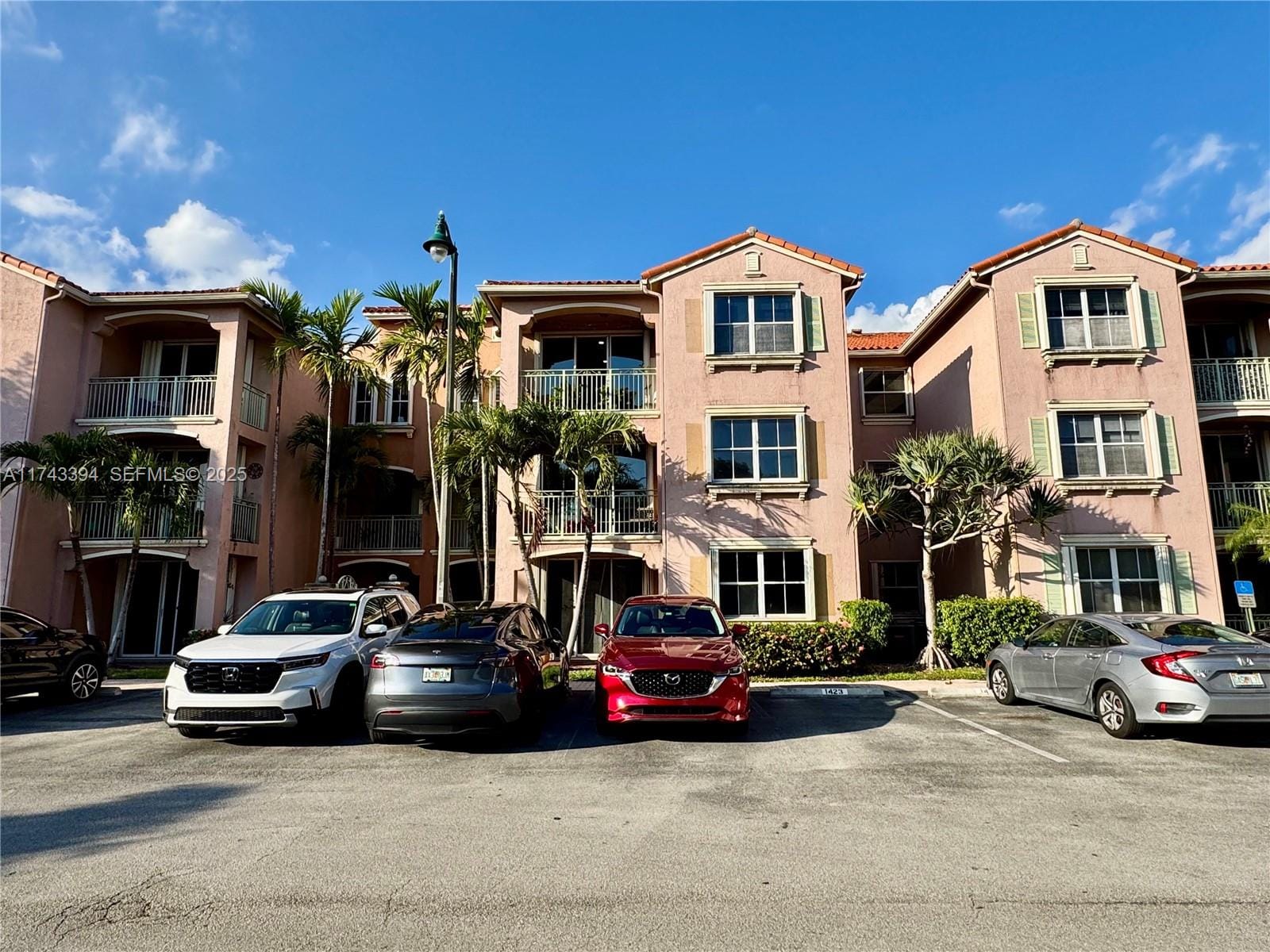 6540 NW 114th Avenue 1402, Doral, FL 33178 photo 2
