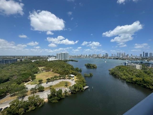 16385 Biscayne Boulevard 1806 +1 parking, North Miami Beach, FL 33160, North Miami Beach