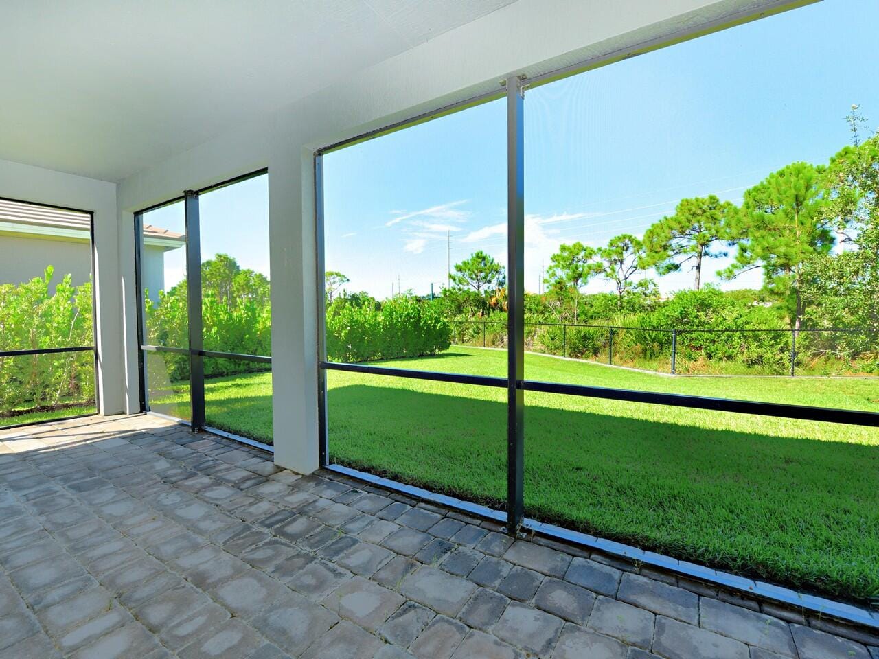 4554 NW King Court, Jensen Beach, FL 34957 photo 4