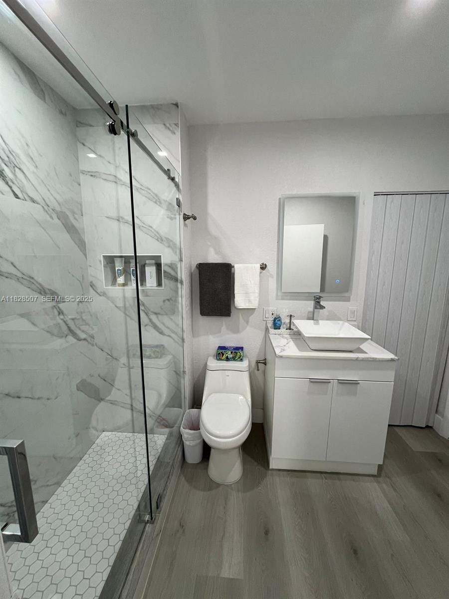 1214 NE 180th Street, North Miami Beach, FL 33162 photo 13
