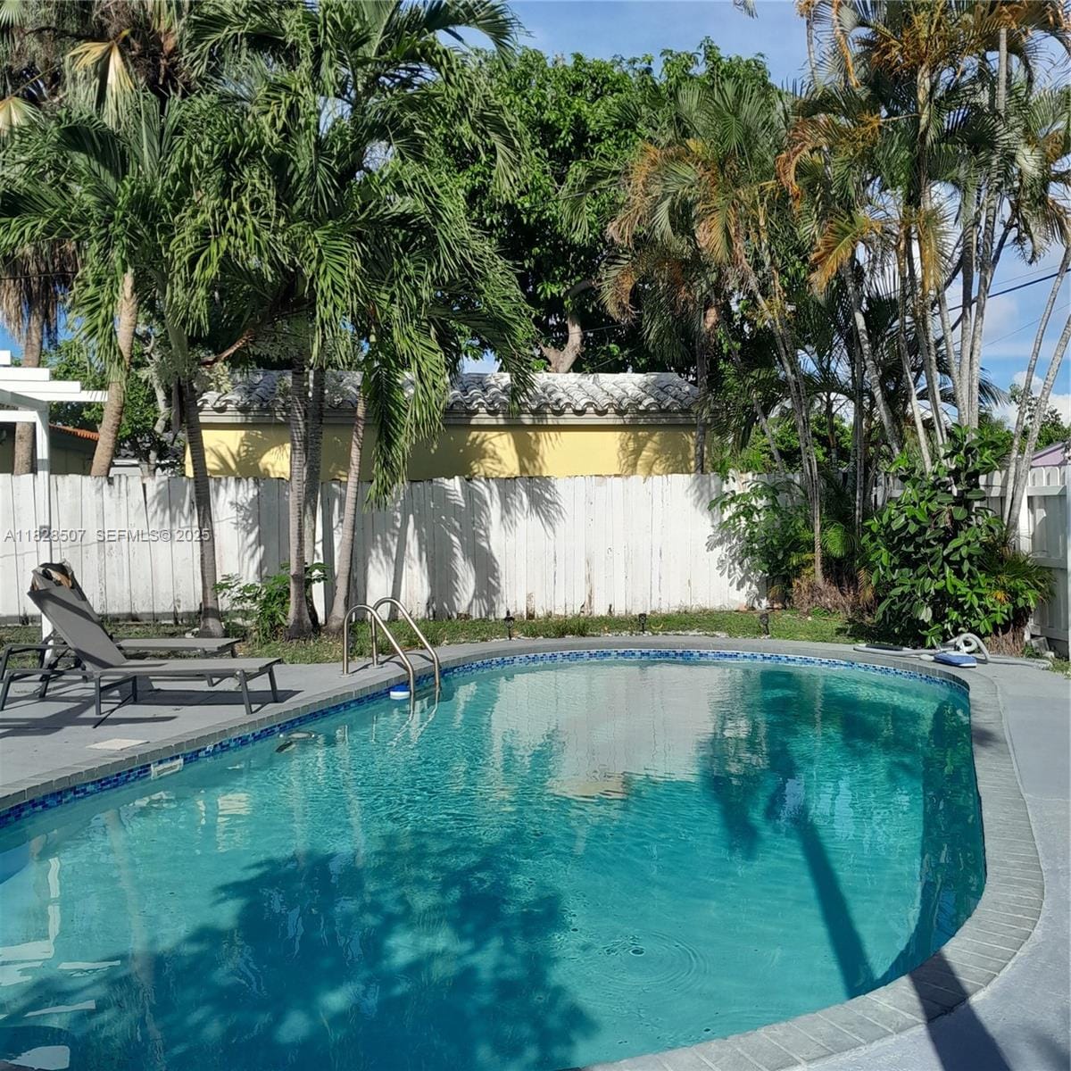 1214 NE 180th Street, North Miami Beach, FL 33162 photo 19