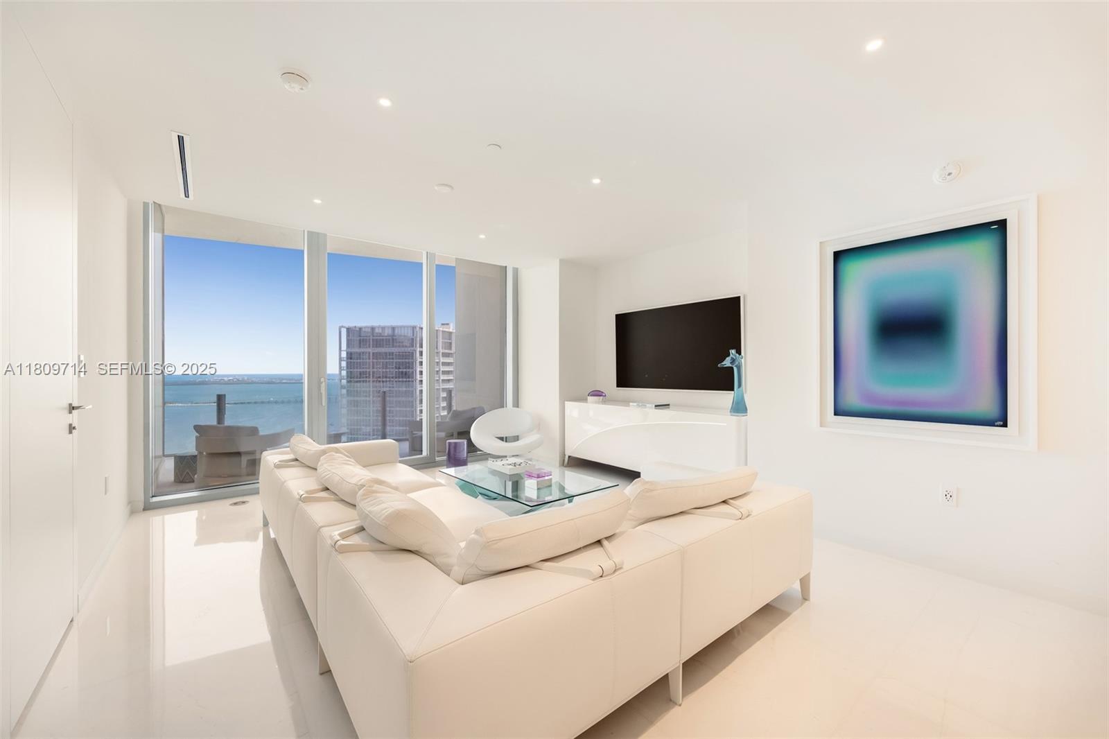 300 Biscayne Blvd Way 5205W — photo 12