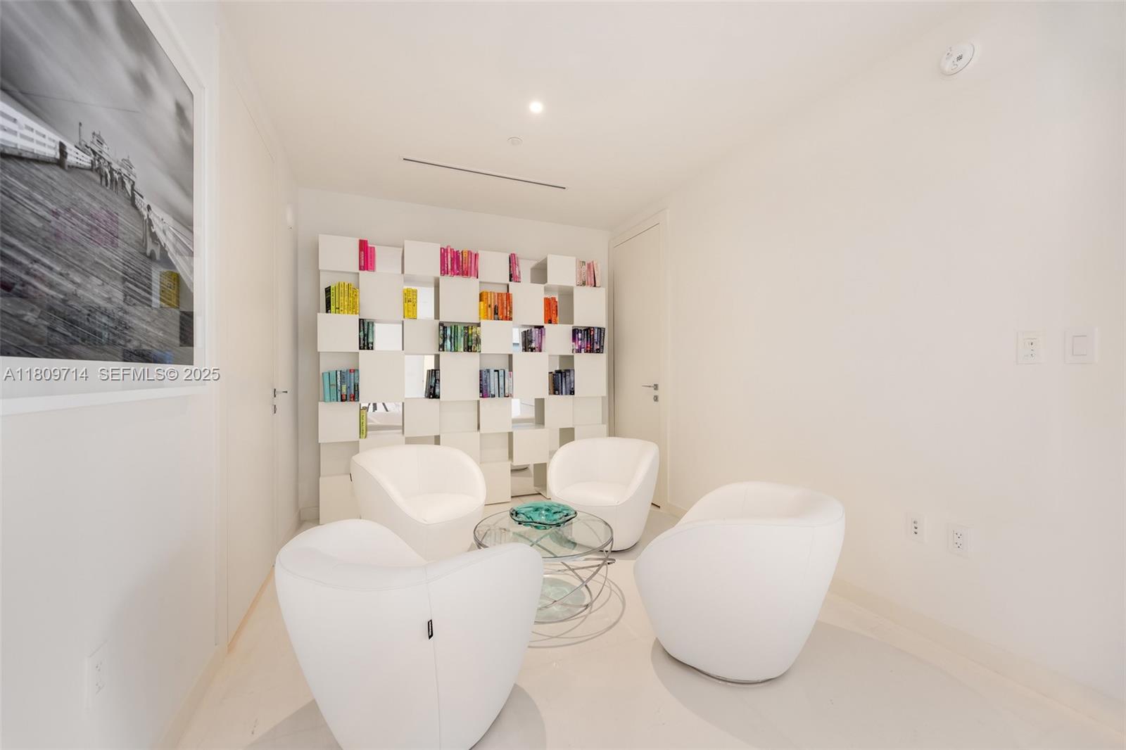 300 Biscayne Blvd Way 5205W, Miami, FL 33131 photo 29
