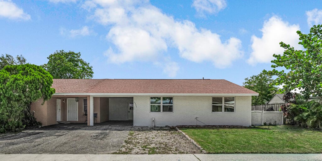4806 Gladiator Circle, Greenacres, FL 33463 photo 2
