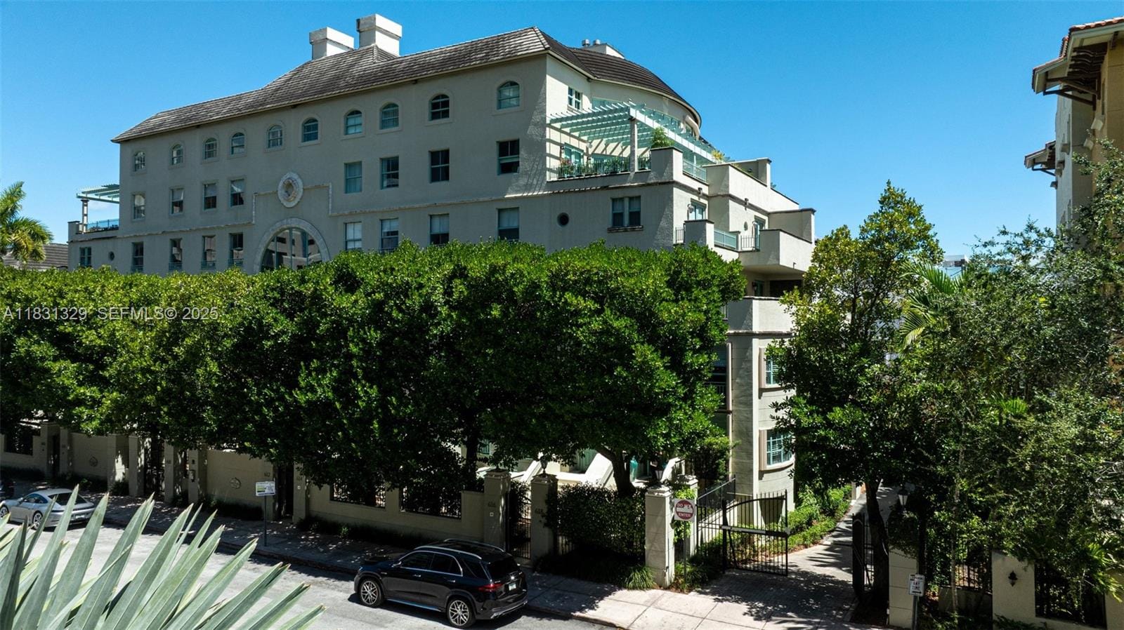 618 Valencia Avenue 101, Coral Gables, FL 33134 photo 21