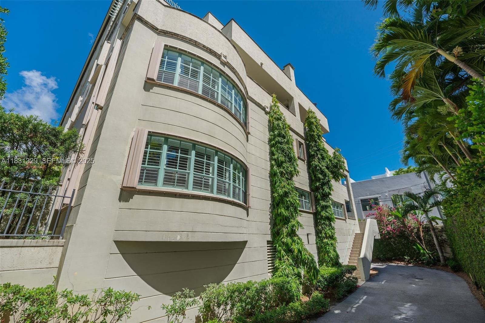 618 Valencia Avenue 101, Coral Gables, FL 33134 photo 22