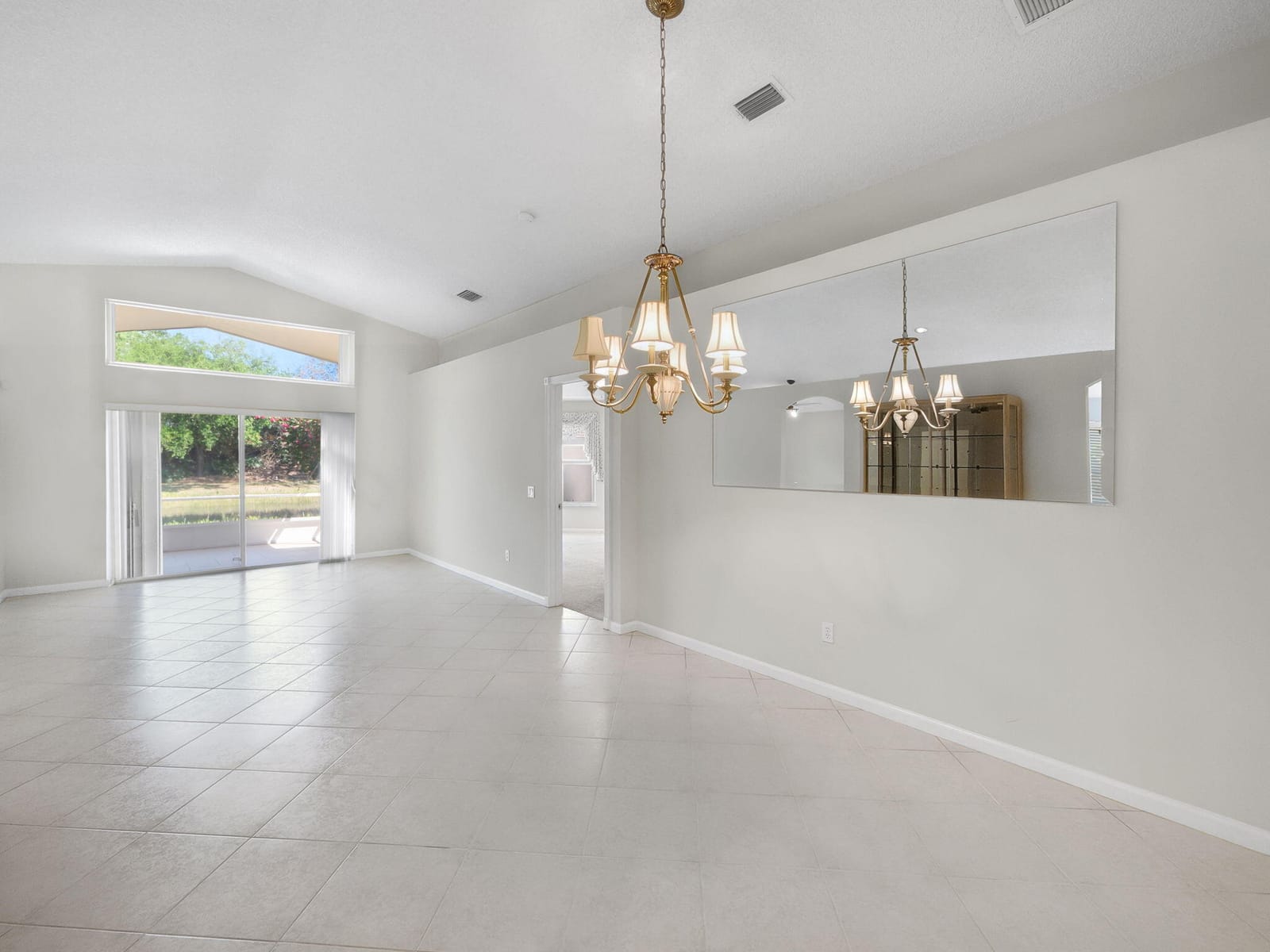 7569 Las Cruces Court, Boynton Beach, FL 33437 photo 4