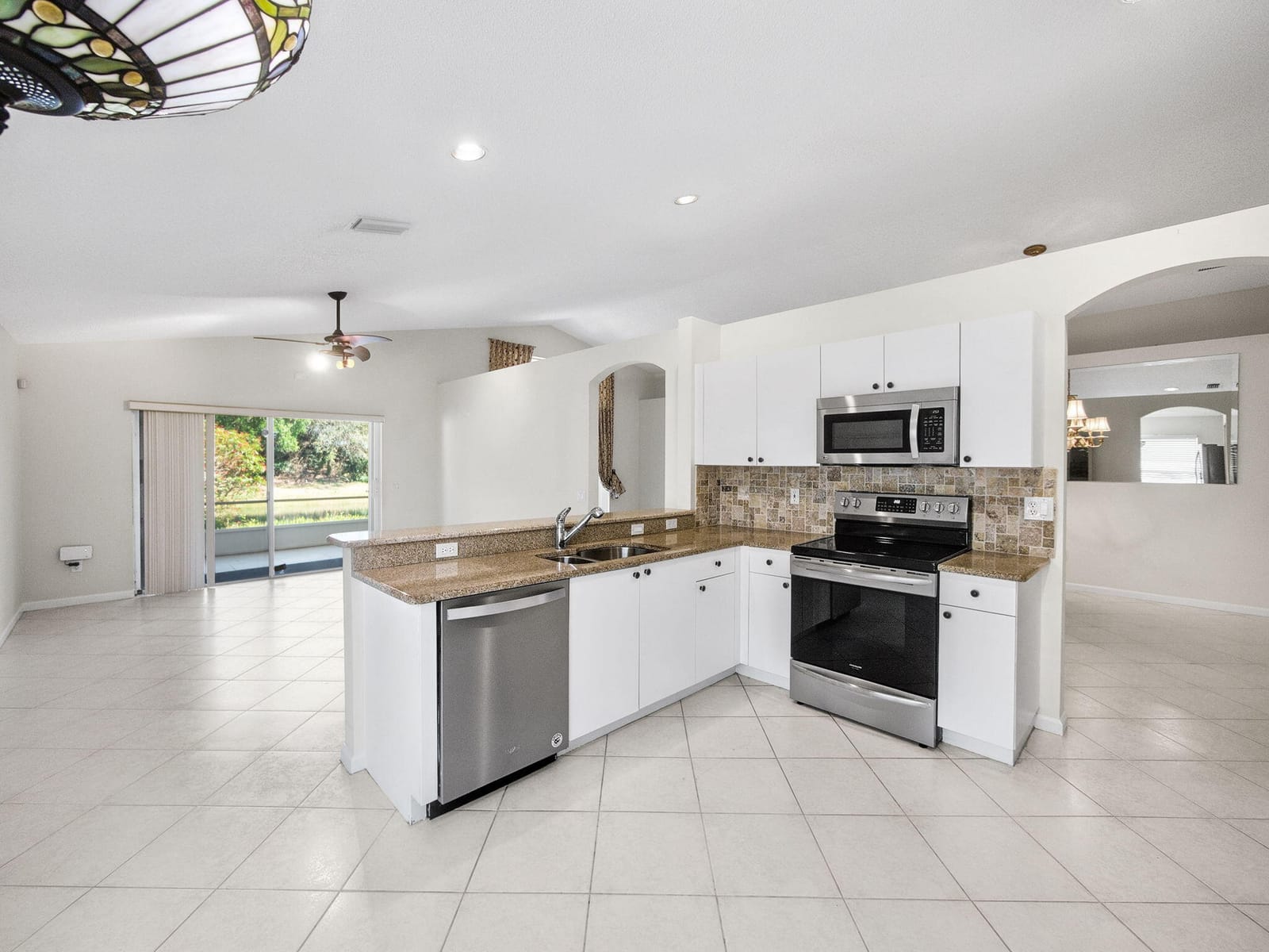 7569 Las Cruces Court, Boynton Beach, FL 33437 photo 10