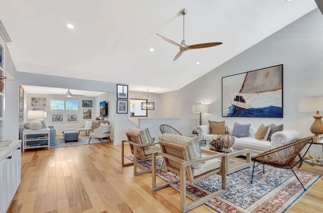 16997 Waterbend Drive 237, sold in Waterbend At Jonathans Landing Condo, Jupiter, FL
