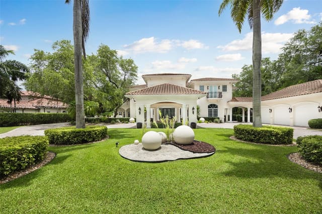 7245 SW 104th Street, sold in Flagler Grove Estates, Pinecrest, FL