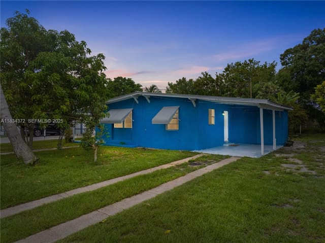 2107 Golfview Court, sold in Indian Hills Estates, Fort Pierce, FL