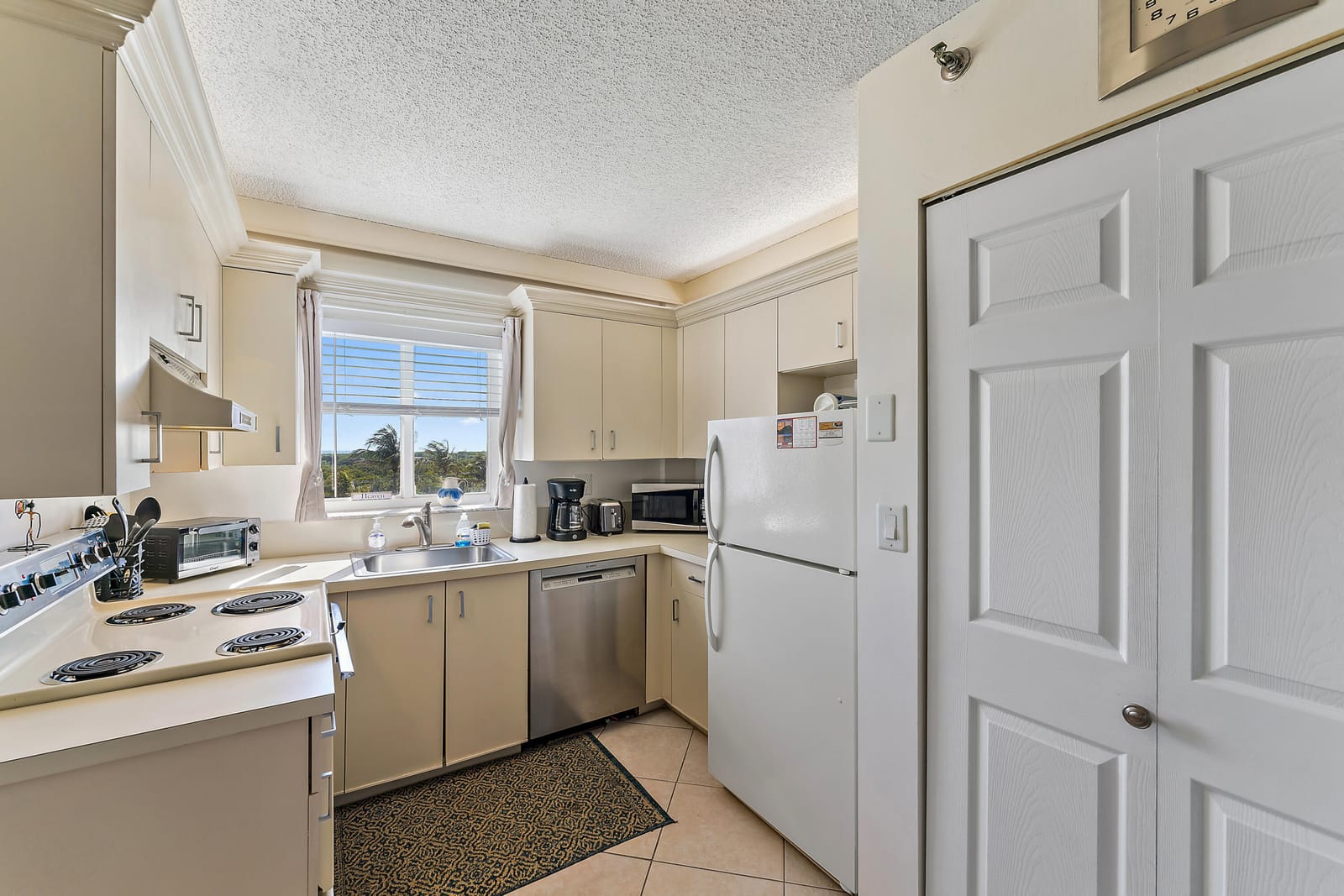 275 Palm Avenue C503, Jupiter, FL 33477 photo 6