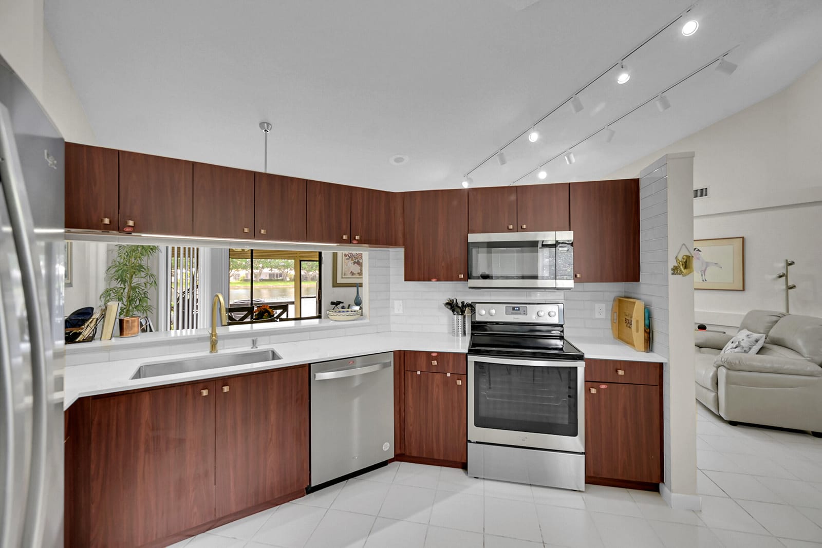 7861 Lexington Club Boulevard A, Delray Beach, FL 33446 photo 12
