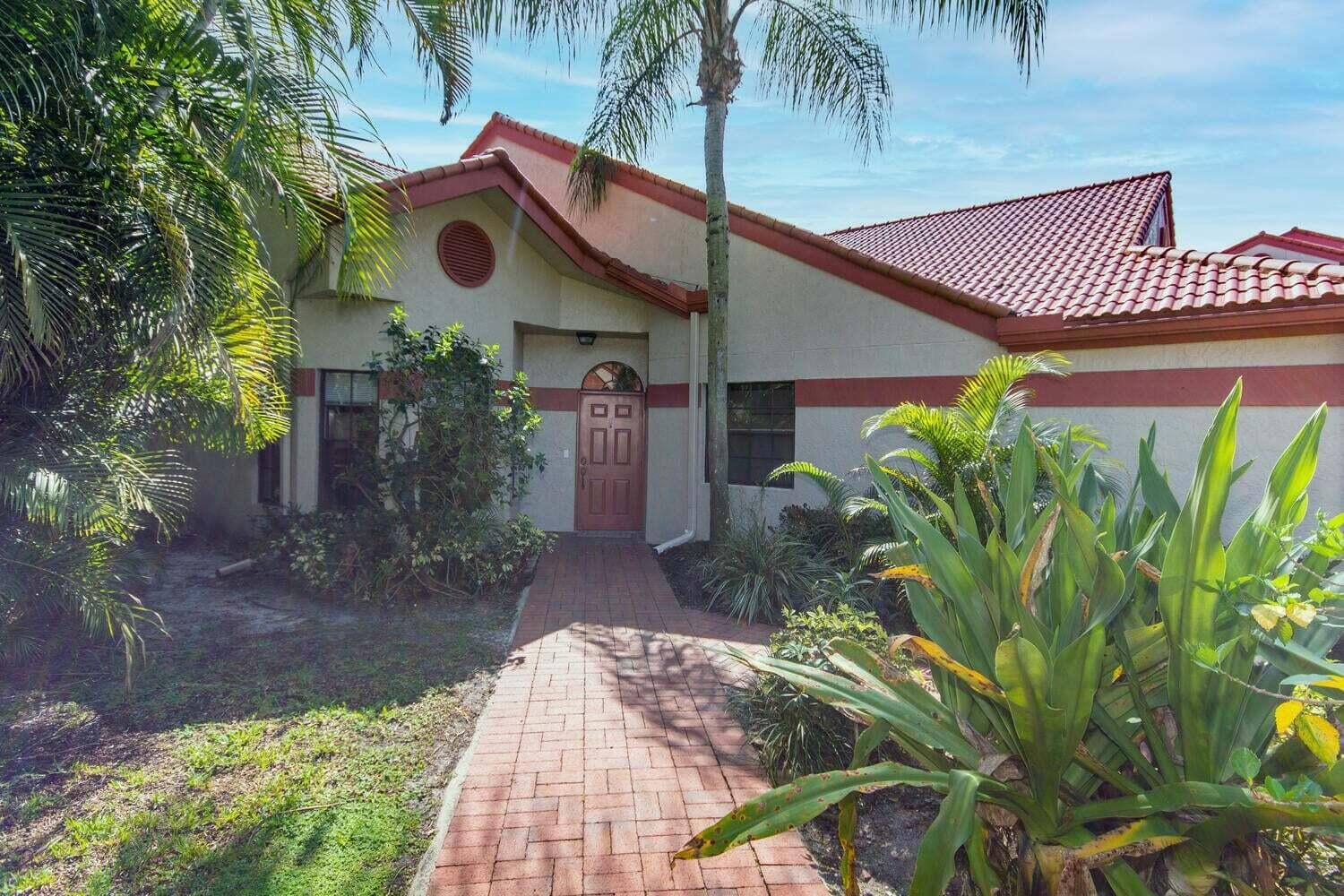 7861 Lexington Club Boulevard A, Delray Beach, FL 33446 photo 4