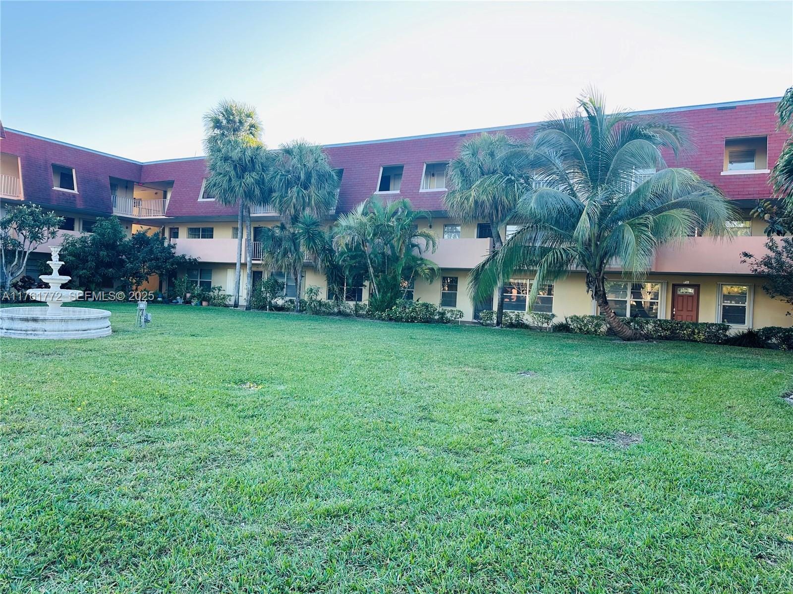 3081 NW 47th Terrace 205, Lauderdale Lakes, FL 33313