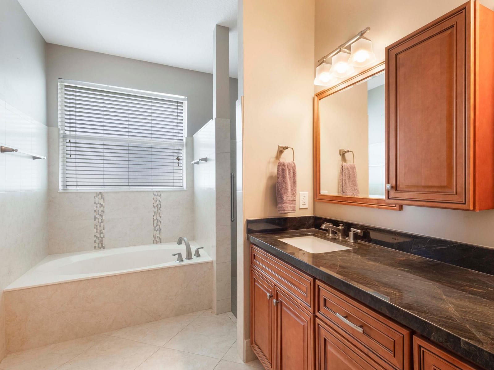 5412 NW 57th Way, Coral Springs, FL 33067 photo 9