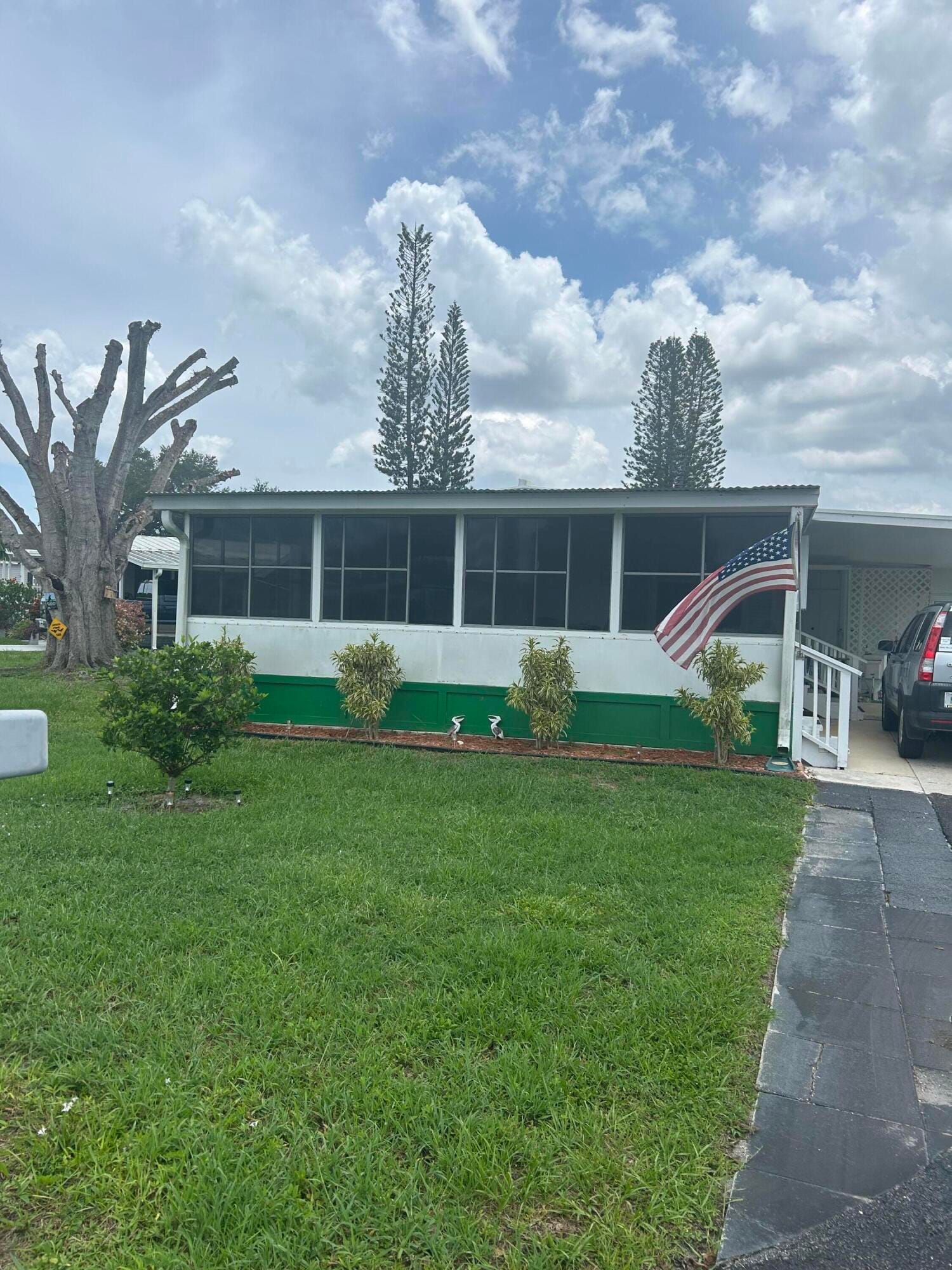 86 Sandhill Boulevard, Fort Pierce, FL 34982 photo 2