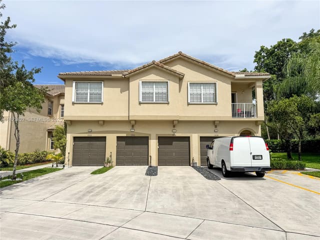 13114 SW 44th Street 2204, sold in Banyan Bay Condo, Miramar, FL