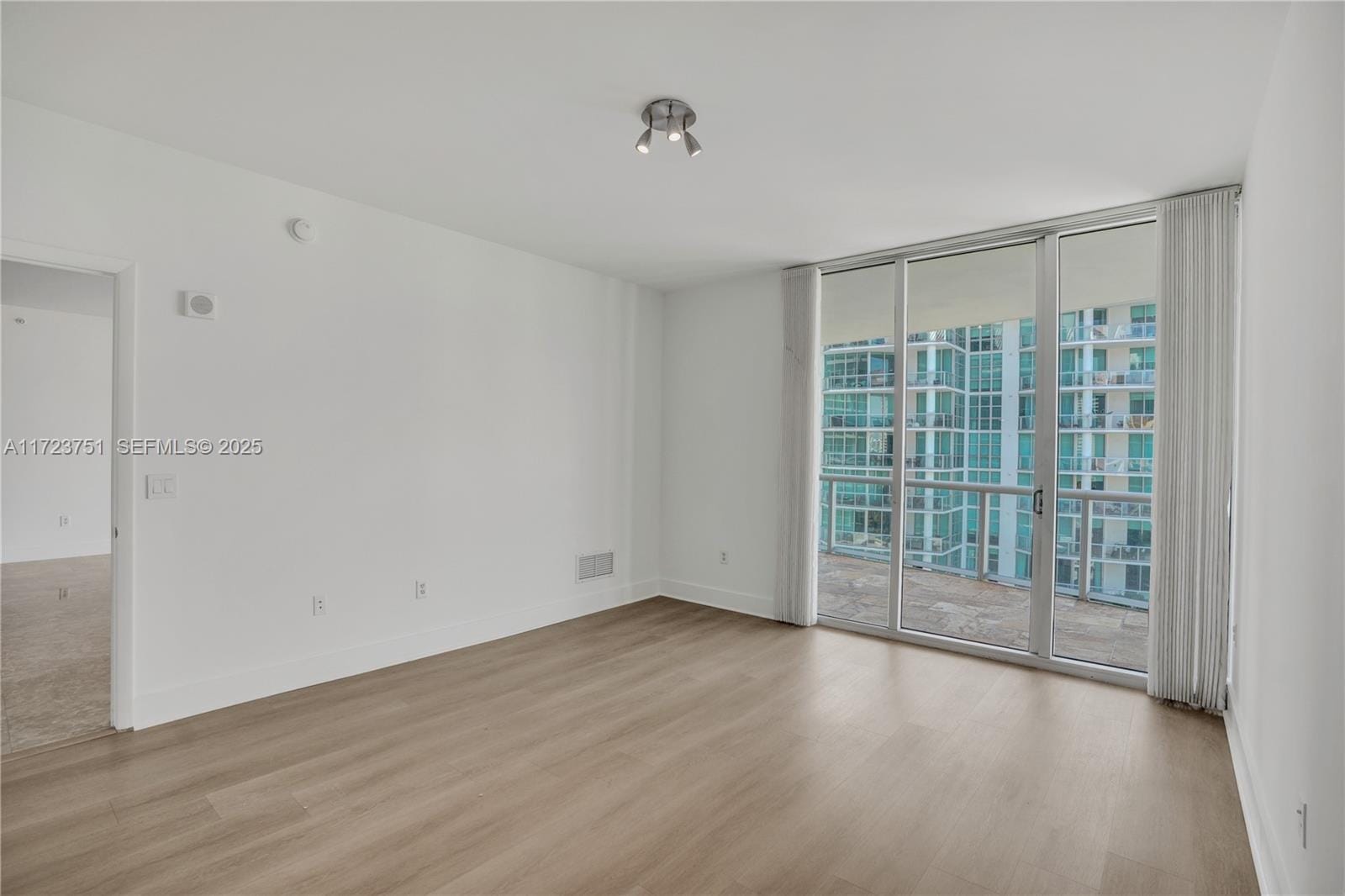 3131 NE 188th Street 2-803, Aventura, FL 33180 photo 26