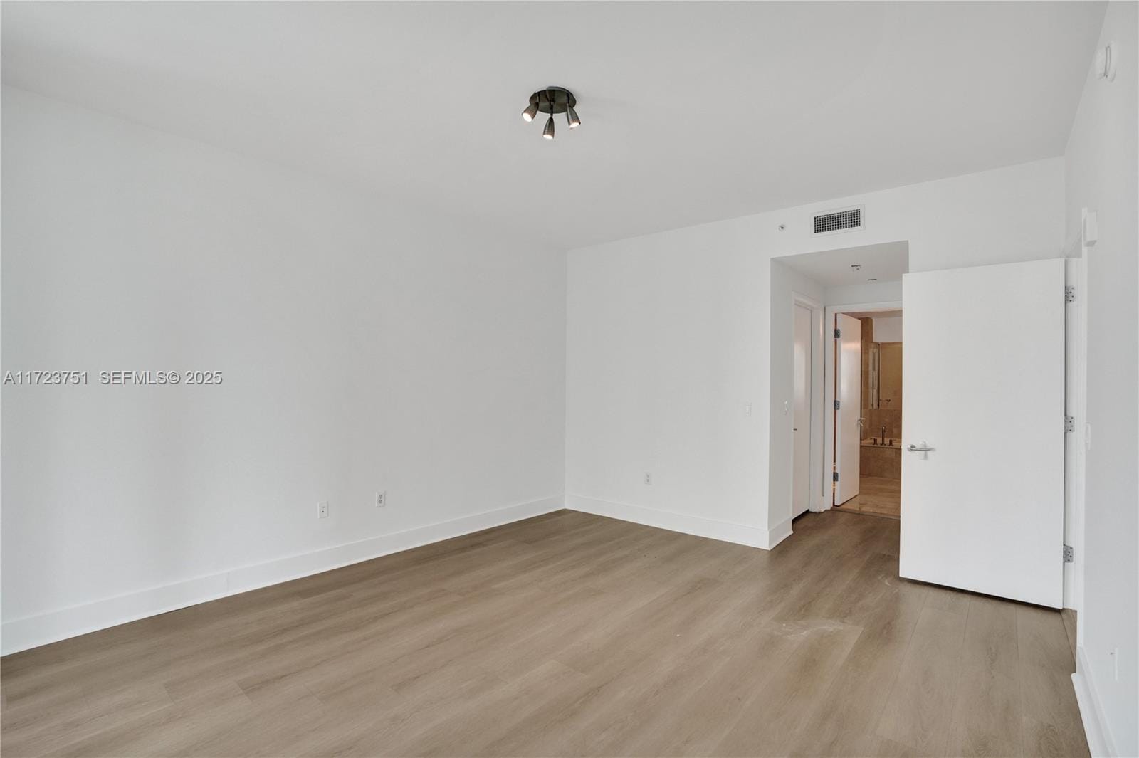 3131 NE 188th Street 2-803, Aventura, FL 33180 photo 28